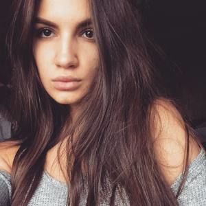 Meet your Posher, Valerya